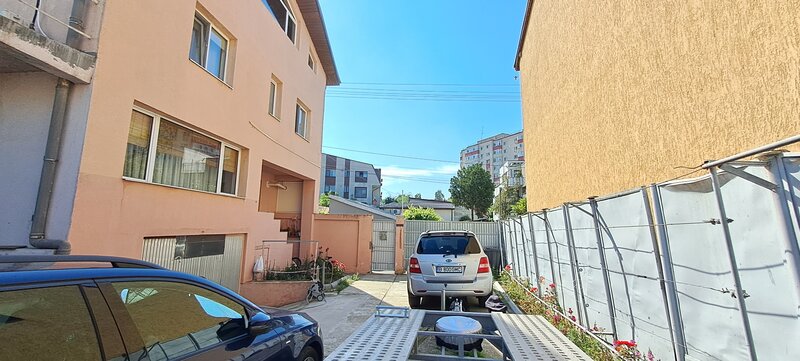 Brancoveanu, casa S+P+1Et+M, 260 mp utili, garaj, 5 camere